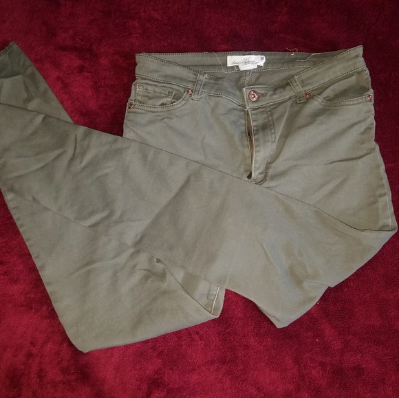 h&m army green jeans - Picture 2 of 2